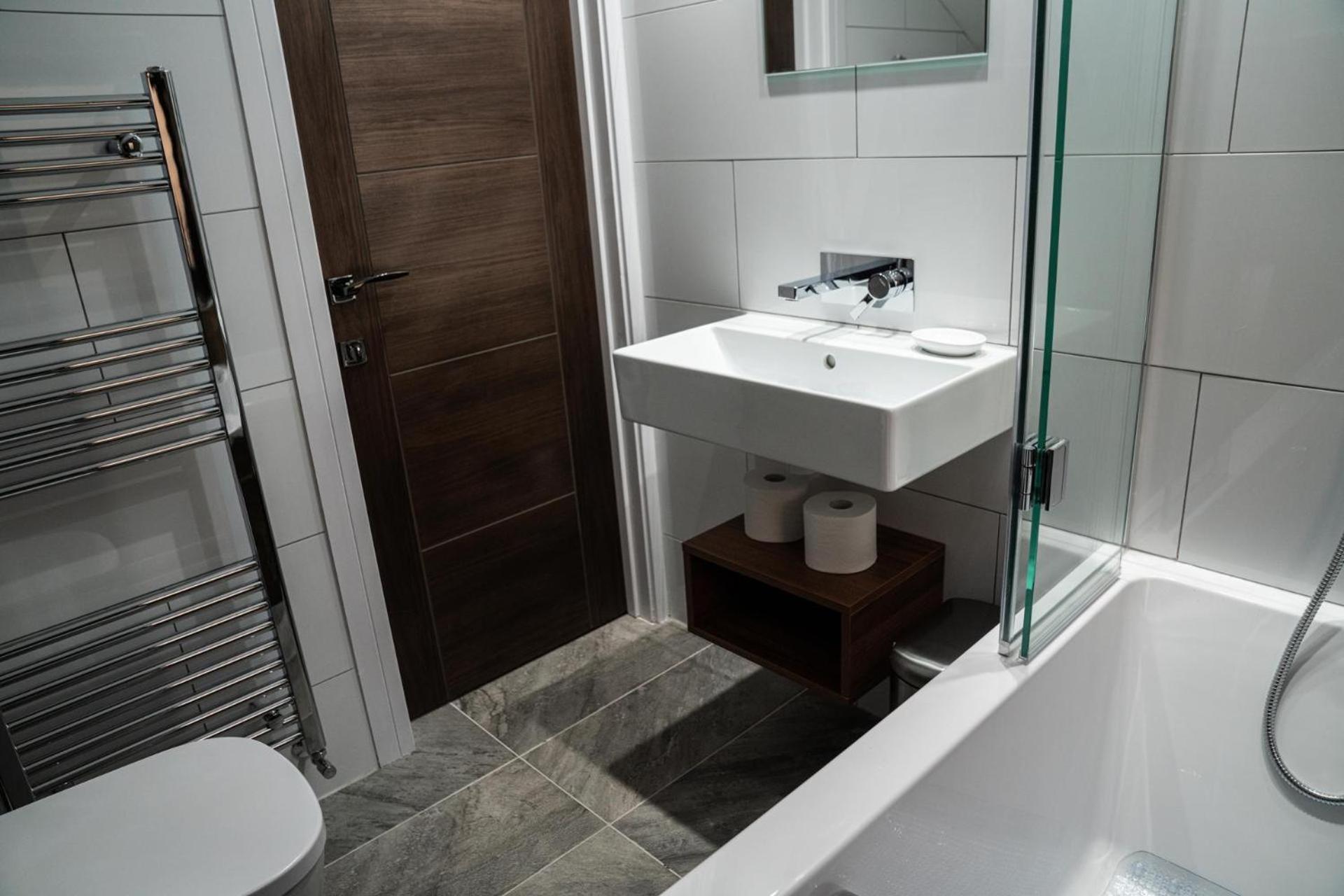Chestnut Retreat A Stunning Annex Apartment Ossett 외부 사진