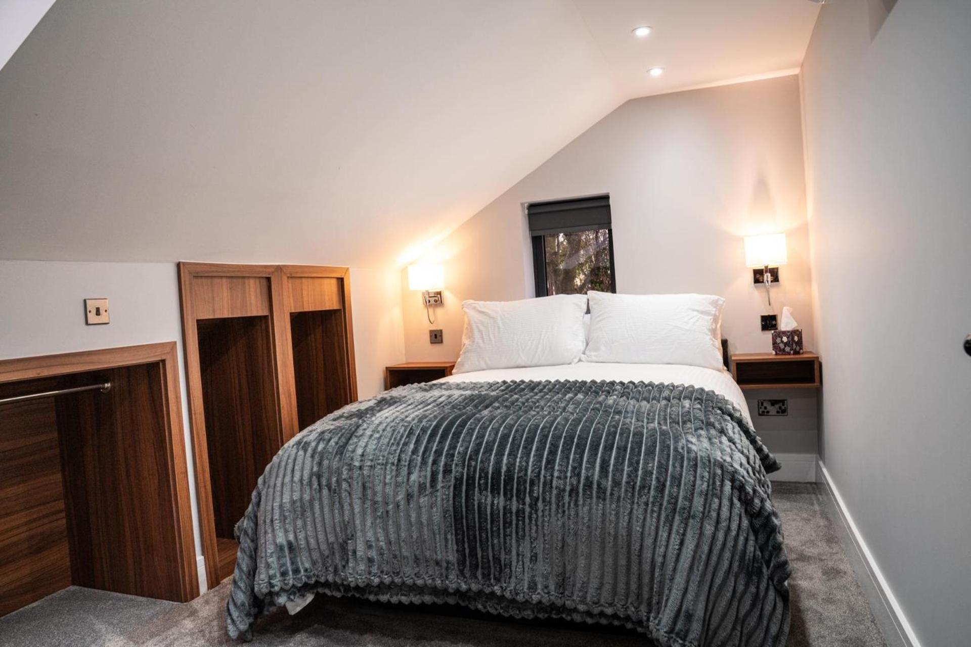 Chestnut Retreat A Stunning Annex Apartment Ossett 외부 사진