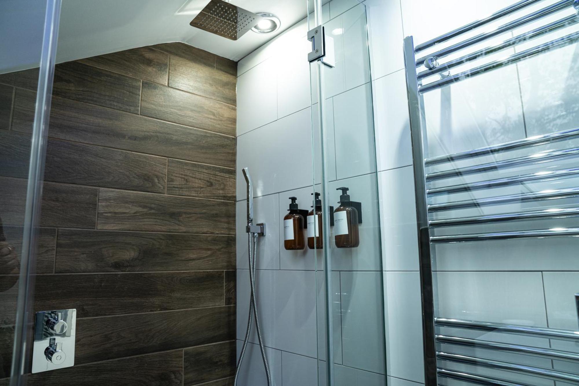 Chestnut Retreat A Stunning Annex Apartment Ossett 외부 사진